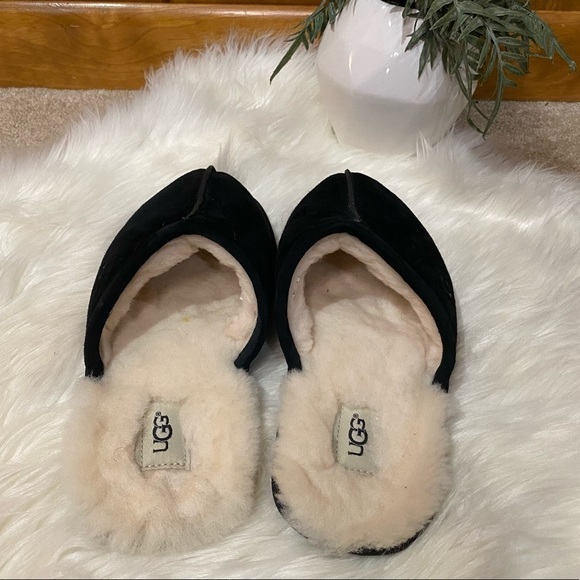 UGG: Men's Suede Wool Scuff Slipper Indoor Black Cream Slip Slide On Slippers 8 - Picture 6 of 8